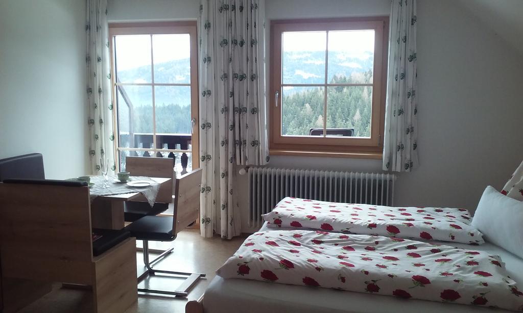 Ferienwohnungen Bachergut Mariapfarr Exteriör bild